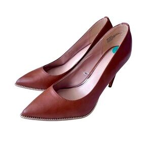 BCBGeneration Harlia Congac Stiletto Heels with Gold Tone Chain Trim Women’s 8